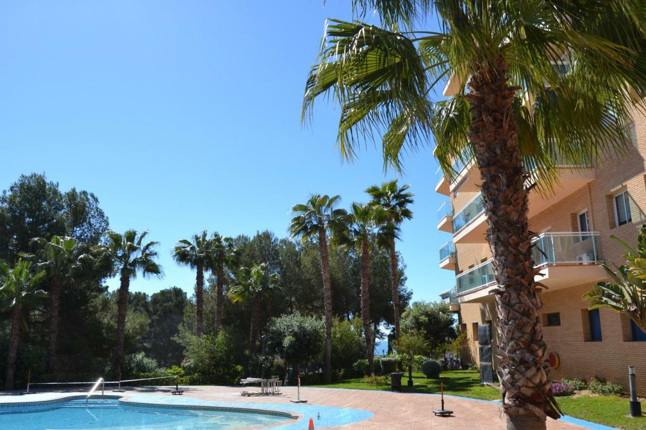 Lovely Familiar Apartment With Pool In Cap Salou Exterior foto
